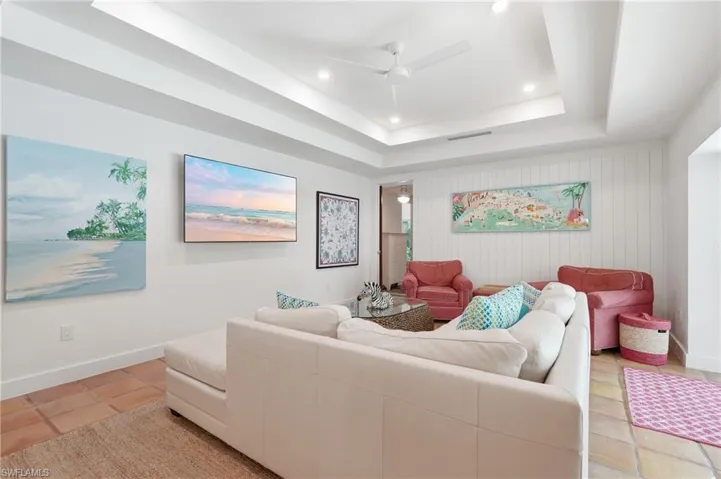 506 Pine Grove Ln, Naples, Florida 34103