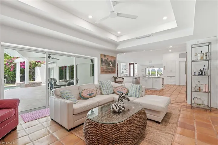 506 Pine Grove Ln, Naples, Florida 34103