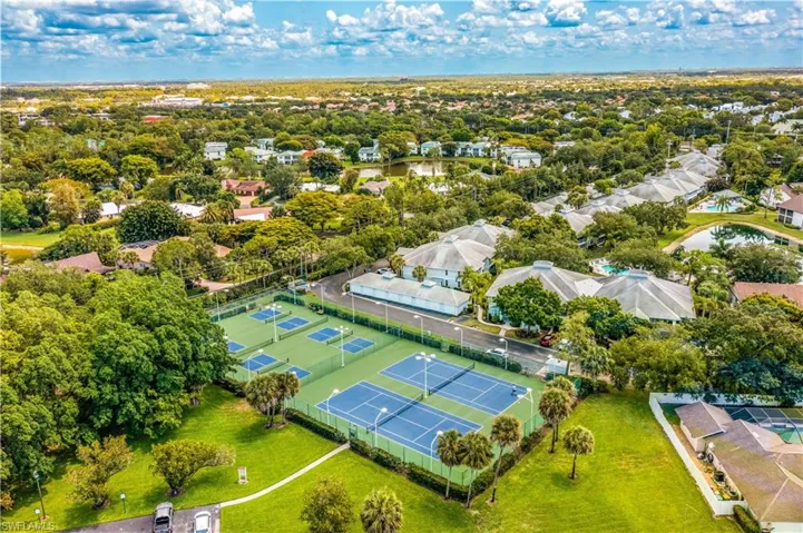 1350  Misty Pines  CIR, Naples, FL 34105