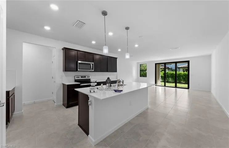 1549  Lake Jessup  CIR, Cape Coral, FL 33909