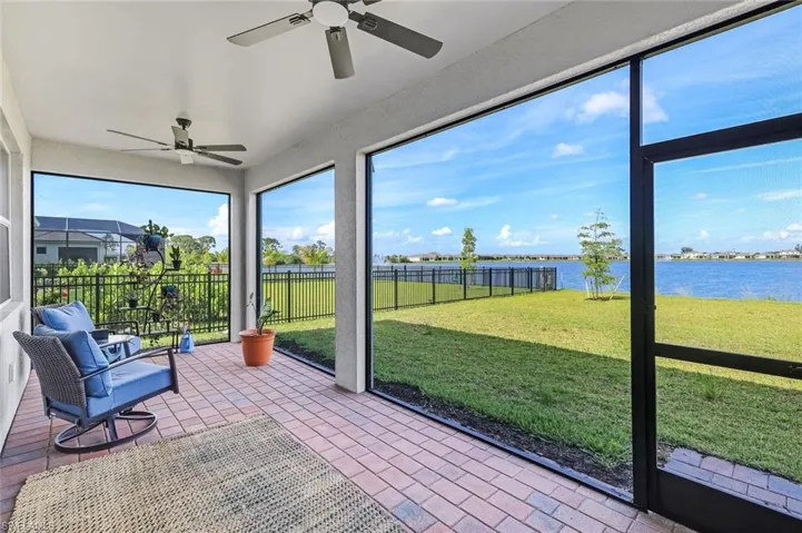 451 Spring Hill Lake Loop, Cape Coral, Florida 33993