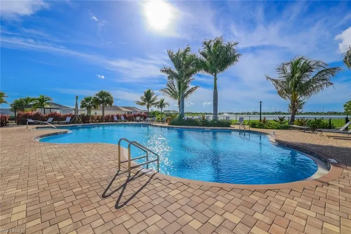 451 Spring Hill Lake Loop, Cape Coral, Florida 33993