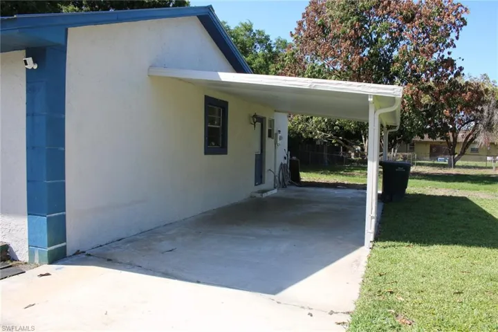 111 E Sugarland Cir, Clewiston, Florida 33440