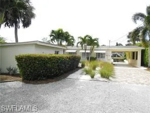 View of front of property with driveway