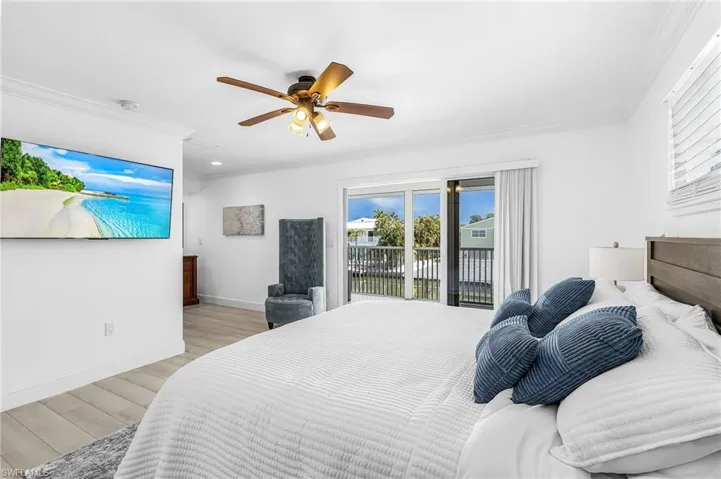 3 Pepita St, Fort Myers Beach, Florida 33931