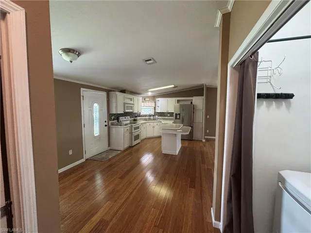 406 Horizon Dr, North Fort Myers, Florida 33903