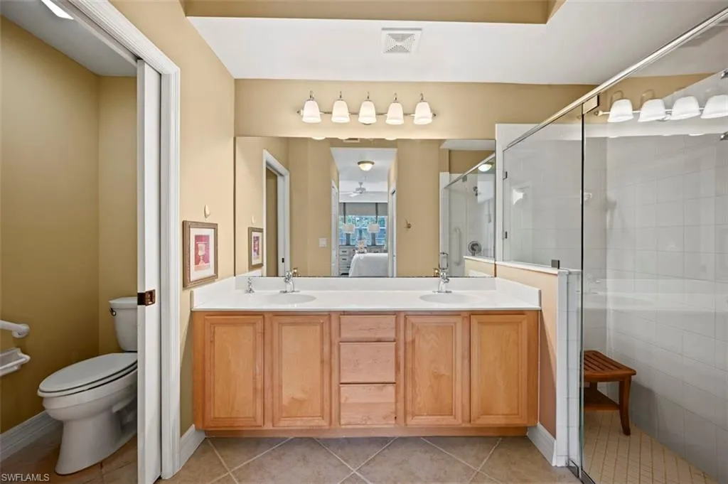 1920 Willow Bend CIR, Naples, FL 34109,225063594