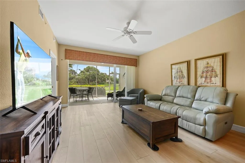 1920 Willow Bend CIR, Naples, FL 34109,225063594