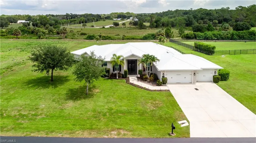 13961 Binghampton Dr, Fort Myers, Florida 33905