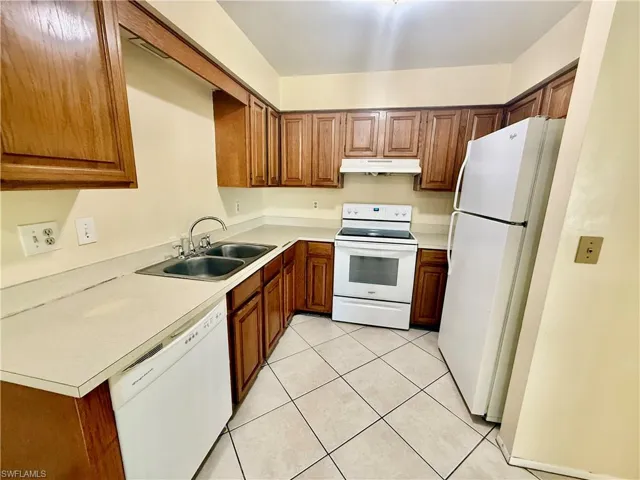516 Parkside St, Lehigh Acres, Florida 33936