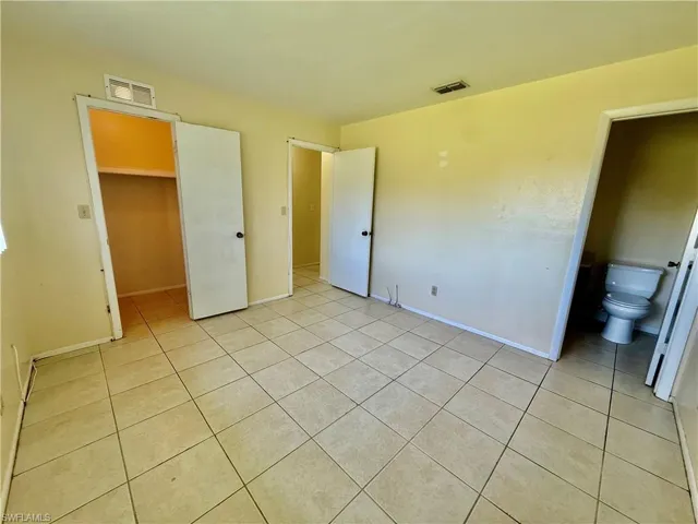 516 Parkside St, Lehigh Acres, Florida 33936