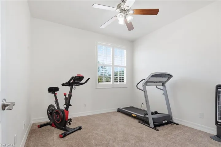 1289  Barrigona  CT, Naples, FL 34119