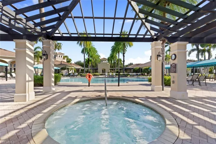 Club House Pool