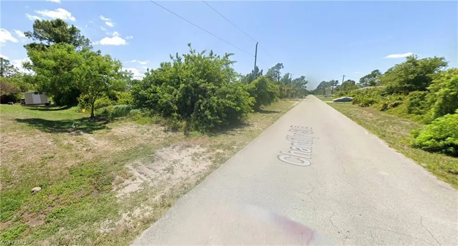 858 Chantilly ST E, LEHIGH ACRES FL 33974