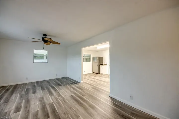3819  21st SW ST, Lehigh Acres, FL 33976