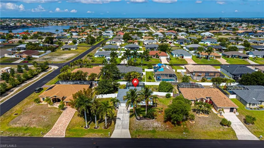 4140 8th Ct, Cape Coral, Florida 33914
