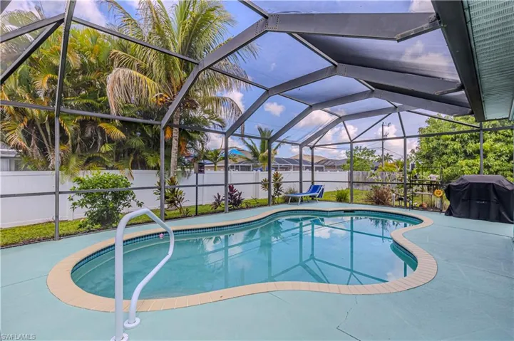 4140 8th Ct, Cape Coral, Florida 33914