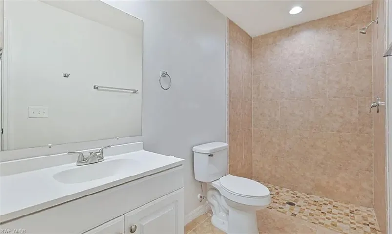 613 Se 14th St, Cape Coral, Florida 33990