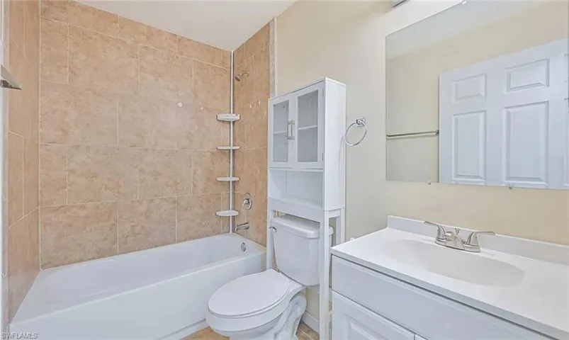 613 Se 14th St, Cape Coral, Florida 33990