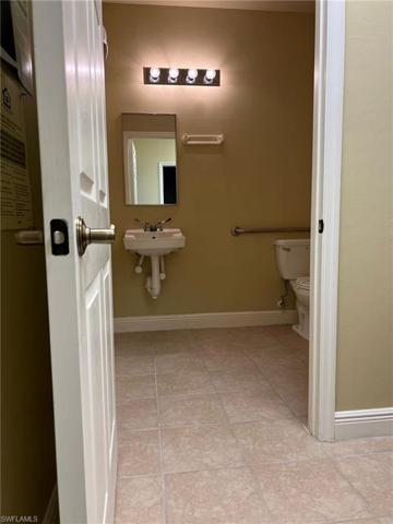Reception or waiting room of Unit 102
