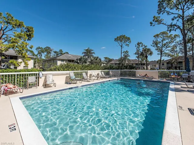 729 Landover Ct # 101, Naples, Florida 34104