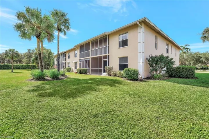 729 Landover Ct # 101, Naples, Florida 34104