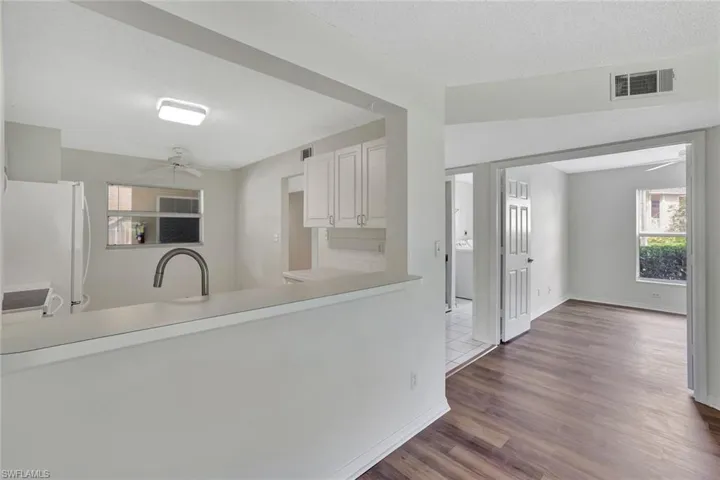 729 Landover Ct # 101, Naples, Florida 34104