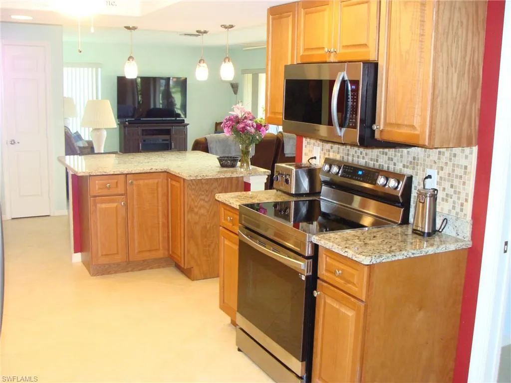 4802 Lakewood BLVD, Naples, FL 34112,225051581