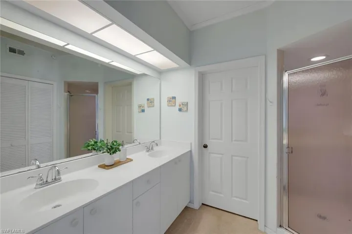 4110 Sawgrass Point Dr 104, Bonita Springs, Florida 34134
