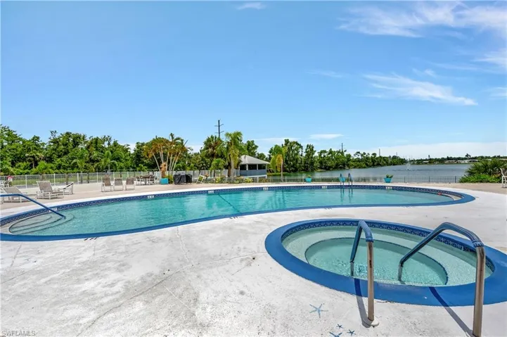 9799  Sugarmill Springs  DR, Fort Myers, FL 33905