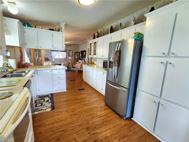 9799  Sugarmill Springs  DR, Fort Myers, FL 33905