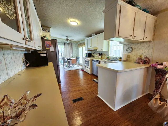 9799  Sugarmill Springs  DR, Fort Myers, FL 33905