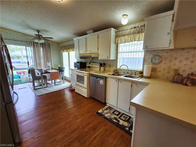 9799  Sugarmill Springs  DR, Fort Myers, FL 33905