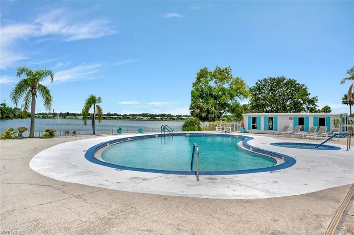 9799  Sugarmill Springs  DR, Fort Myers, FL 33905