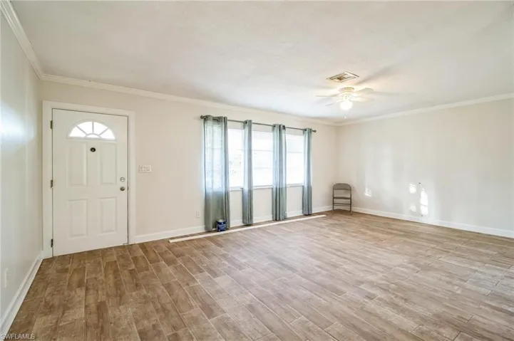 1536 Lindale Cir, Lehigh Acres Fl 33936