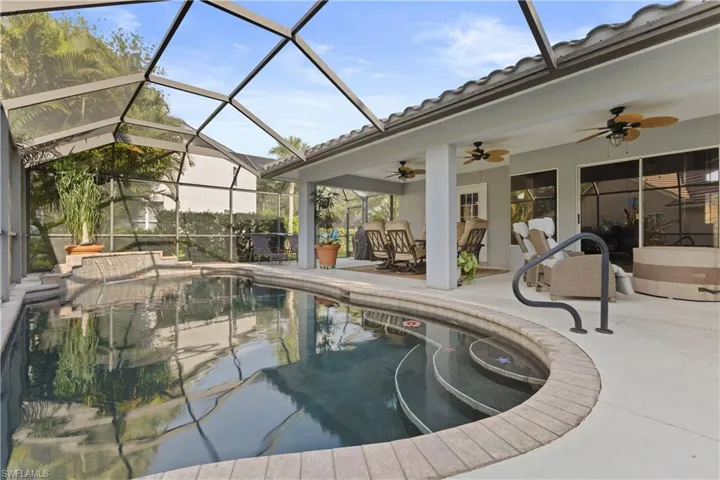 Large Lanai Living Space