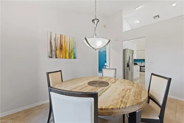 Great Dining area for family to gather