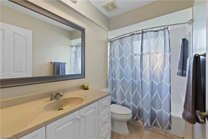 Secondary or Guest Bath