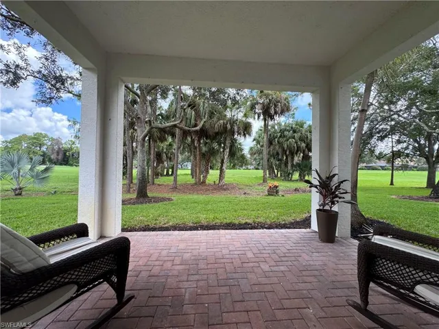 1905  Par  DR, Naples, FL 34120