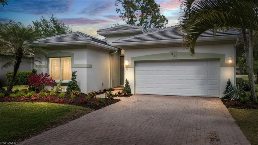 1905  Par  DR, Naples, FL 34120