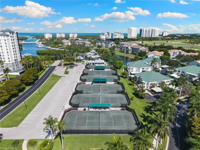 420 Cove Tower Dr 804, Naples, Florida 34110