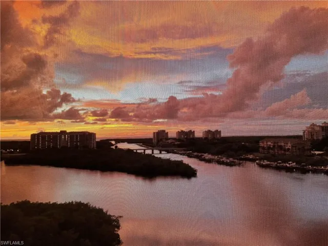 420 Cove Tower Dr 804, Naples, Florida 34110
