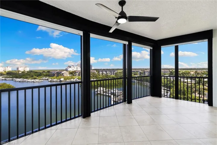 420 Cove Tower Dr 804, Naples, Florida 34110