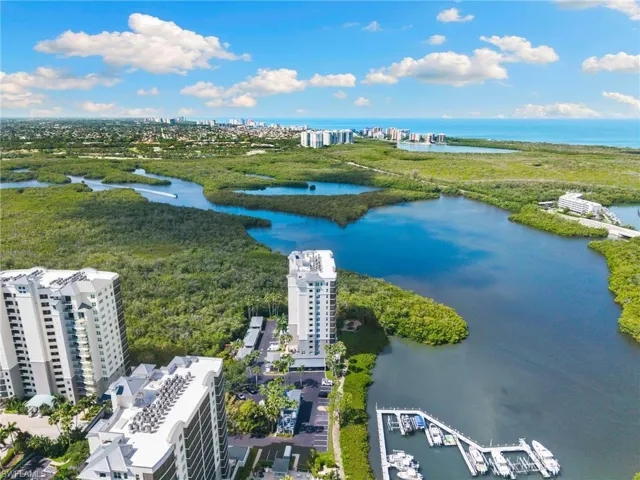 420 Cove Tower Dr 804, Naples, Florida 34110