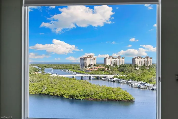 420 Cove Tower Dr 804, Naples, Florida 34110