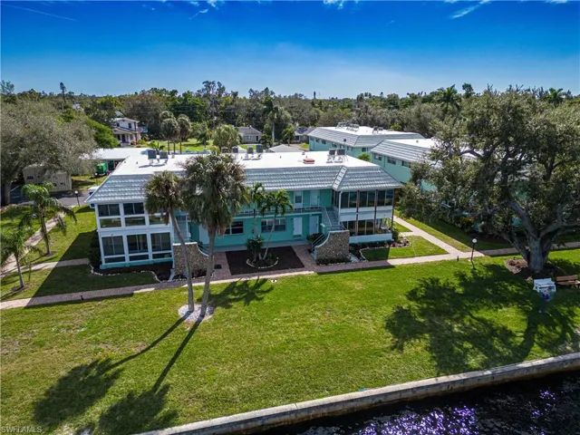 3225 E Riverside Dr 48d, Fort Myers, Florida 33916