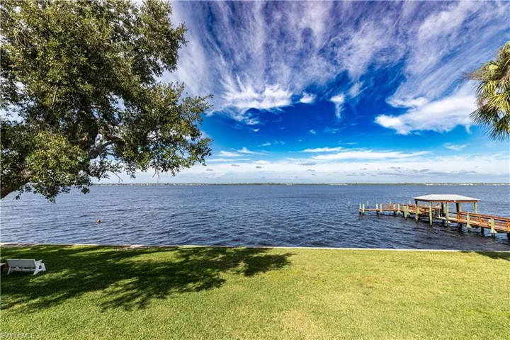 3225 E Riverside Dr 48d, Fort Myers, Florida 33916