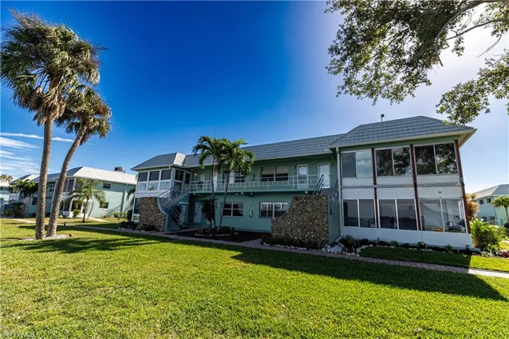 3225 E Riverside Dr 48d, Fort Myers, Florida 33916