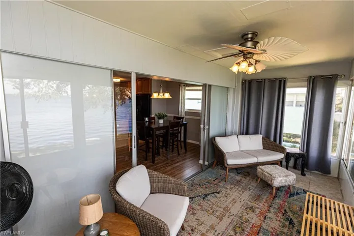 3225 E Riverside Dr 48d, Fort Myers, Florida 33916