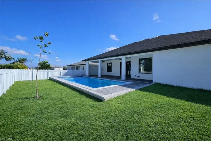 2853 NW 3rd  ST, Cape Coral, FL 33993